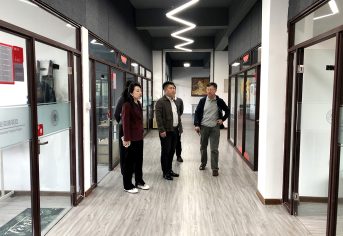 商会会长陆晓琳